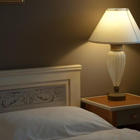 Paskom Cottage Lajoskomarom Ngoại thất bức ảnh