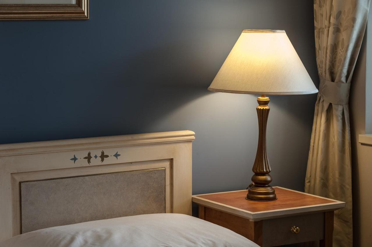Paskom Cottage Lajoskomarom Ngoại thất bức ảnh